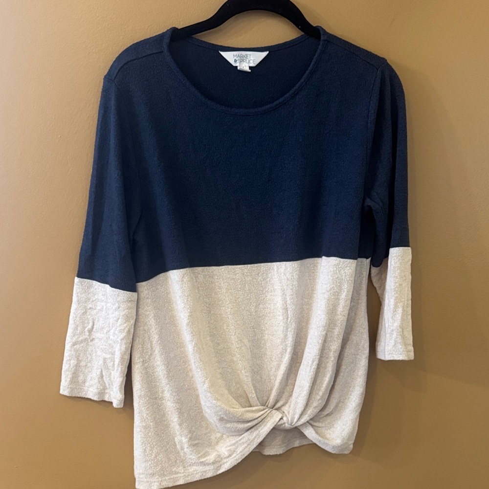 Market & Spruce Navy and Cream Twist Blouse